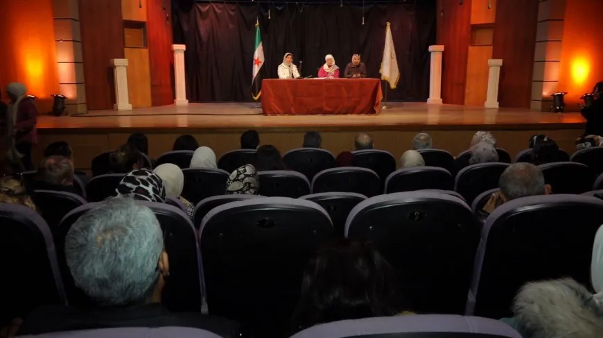ندوة حوارية لمجلس المرأة السورية تؤكد على ضرورة تبني النظام الديمقراطي
