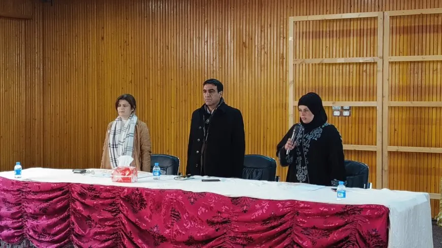 ندوة حوارية في دير الزور تؤكد على ضرورة التعاون لبناء مستقبل ديمقراطي