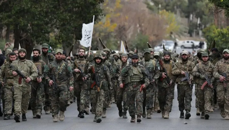 صحيفة عربيّة تشكّك في حلّ "هيئة تحرير الشام" نفسها