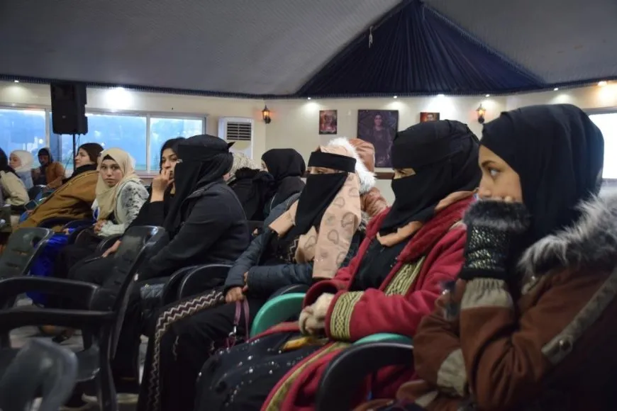 ملتقى للشابات يناقش تعزيز دور المرأة في بناء سوريا أكثر عدالة ومساواة