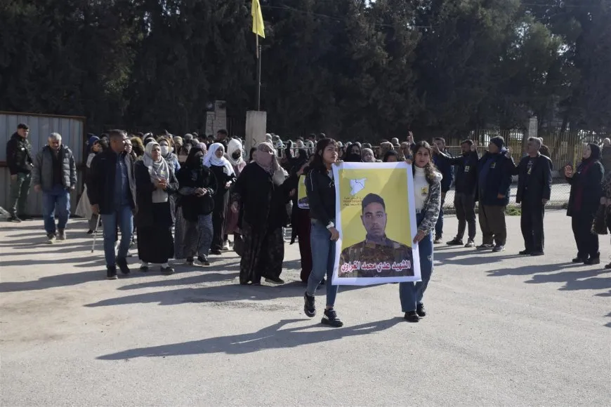 مراسم غيابية لـ 3 شهداء من قسد في ديرك