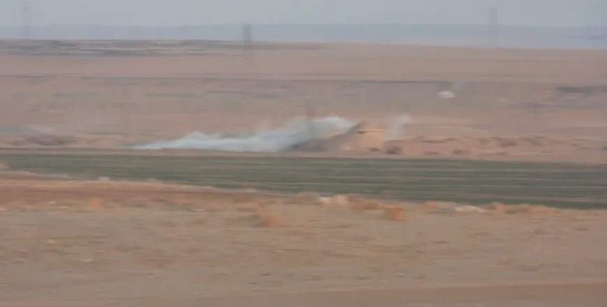 جيش الاحتلال التركي يستهدف الريف الشرقي لعين عيسى