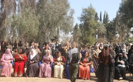 نساء مقاطعة دير الزور يحتفلن باليوم العالمي للمرأة