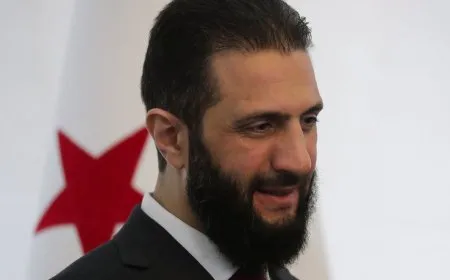 الجولاني يعلّق على أحداث الساحل ومراقبون يصفونه "منفصل عن الواقع"