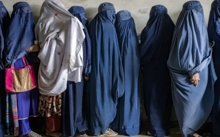 بمناسبة 8 آذار دعوة لإلغاء القيود المفروضة على النساء في أفغانستان