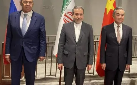 اجتماع ثلاثي في بكين بين الصين وروسيا وإيران