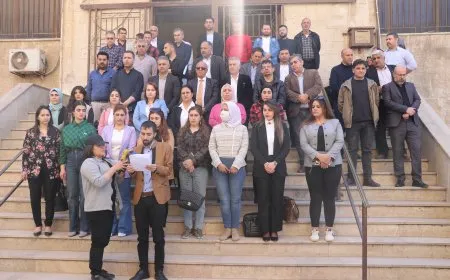 محامون وقضاة: "الإعلان الدستوري" يؤسس لاستبداد جديد قائم على التمييز الديني والعرقي