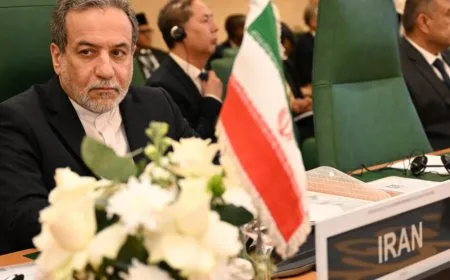 وزير الخارجية الإيراني: رسالة ترامب "أقرب إلى تهديد"