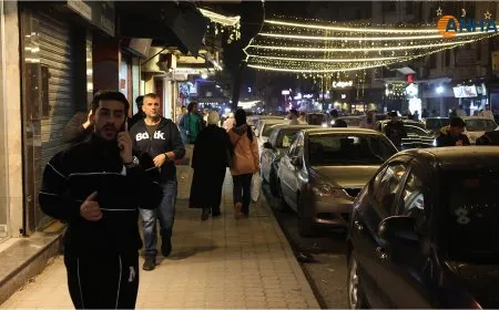 اللاذقية تستقبل العيد متأثرة بالأحداث الأخيرة بآمال بغد أفضل