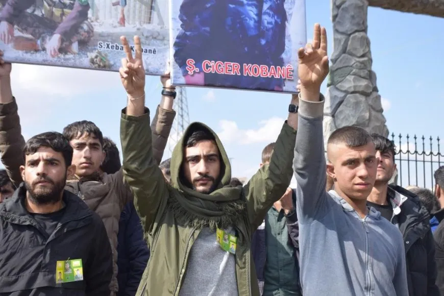 تشييع جثامين 3 مقاتلين في كوباني
