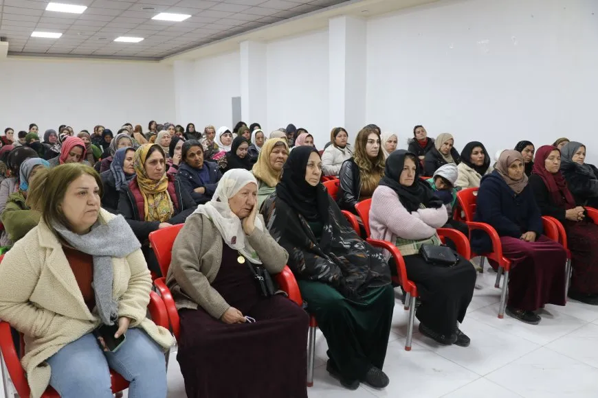 السياسة والحماية والتعليم محاور برنامج 8 آذار