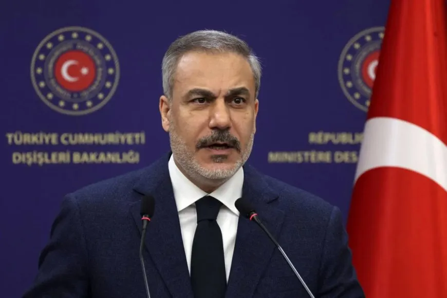 Aloziyên dîplomatîk ên di navbera Îran û Tirkiyeyê de kûr dibin