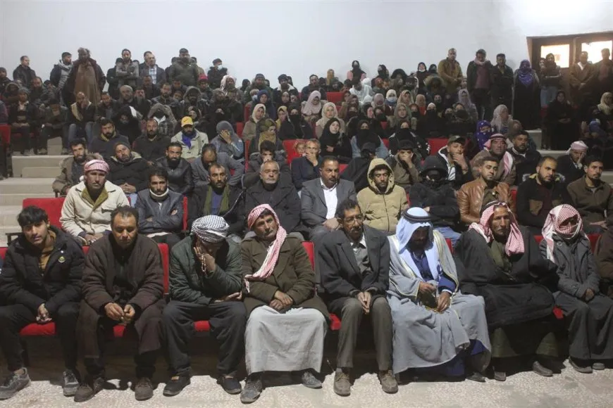 "بفكر وفلسفة القائد يتطور المجتمع"
