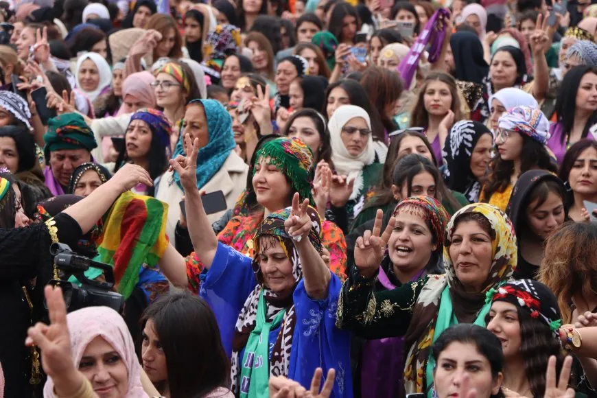 رسالة المكونات في احتفالية 8 آذار: النضال النسائي المشترك هو الضمان لمواجهة التهميش والإقصاء