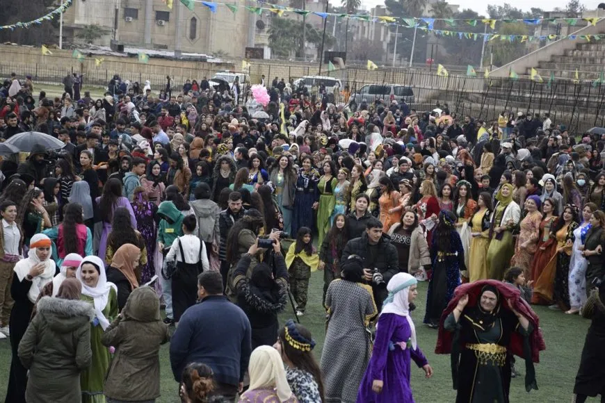 في احتفالية يوم المرأة بالحسكة: دعوات لتصعيد النضال وضمان الحقوق