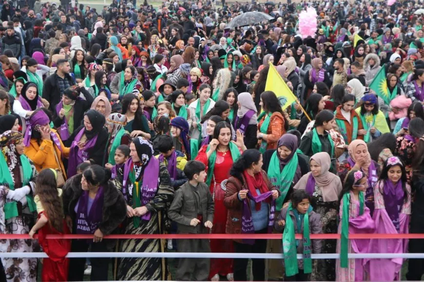في احتفالية يوم المرأة بالحسكة: دعوات لتصعيد النضال وضمان الحقوق