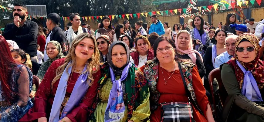 التأكيد على أن نضال المرأة هو نضال للشعوب في احتفالية بلبنان