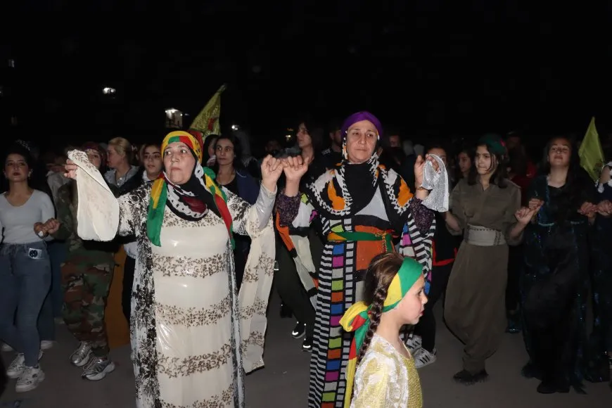 شعلة نوروز 2025 تضيء سماء شمال وشرق سوريا واحتفالات تعكس القوة والأمل