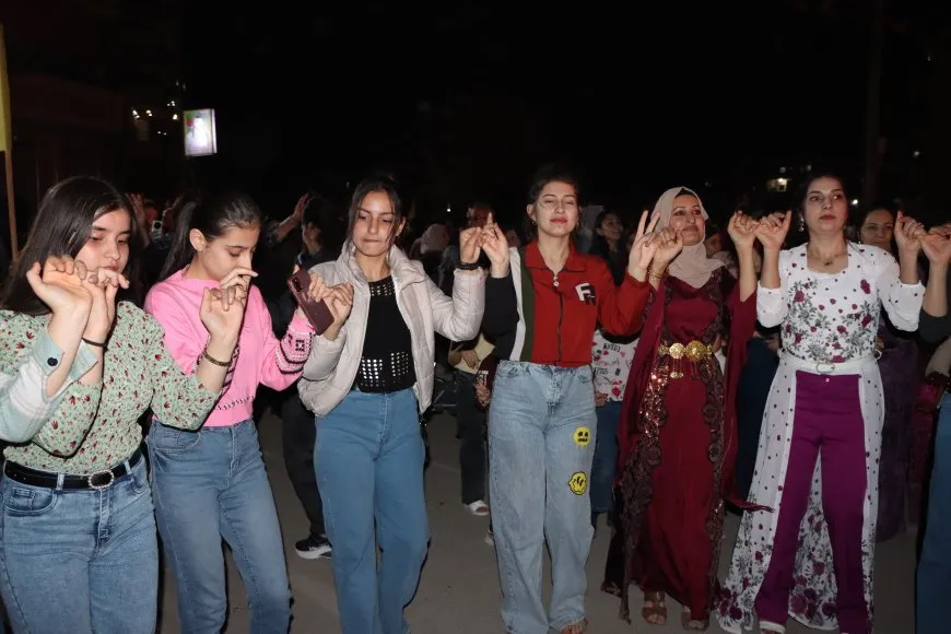 شعلة نوروز 2025 تضيء سماء شمال وشرق سوريا واحتفالات تعكس القوة والأمل