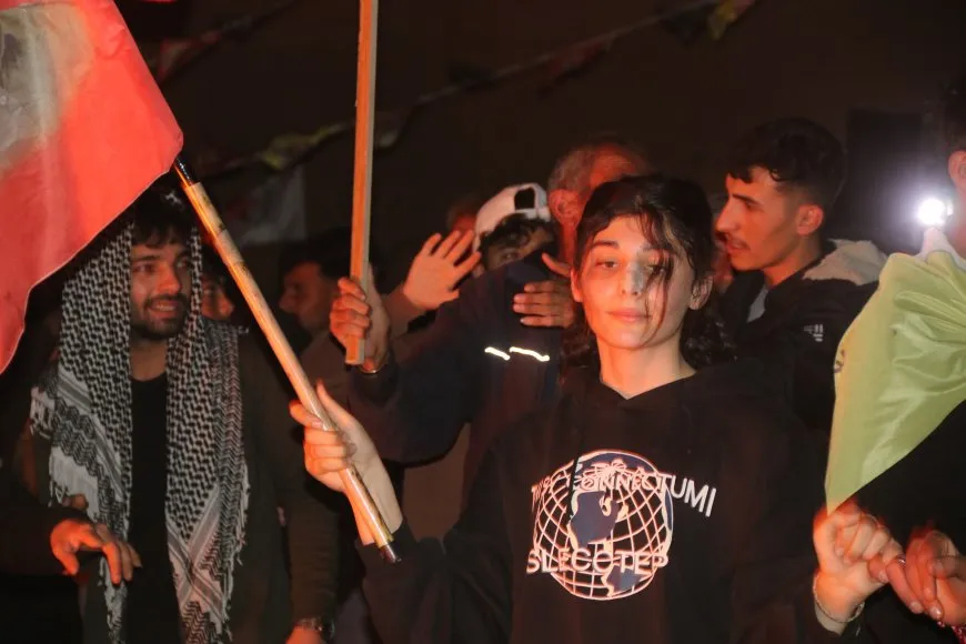 شعلة نوروز 2025 تضيء سماء شمال وشرق سوريا واحتفالات تعكس القوة والأمل