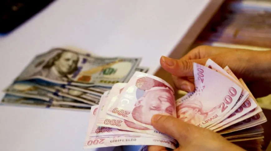 الليرة التركية تتراجع إلى مستوى غير مسبوق