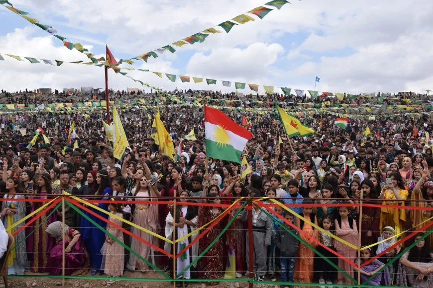 انتهاء فعاليات نوروز بالتأكيد على تصعيد المقاومة والنضال