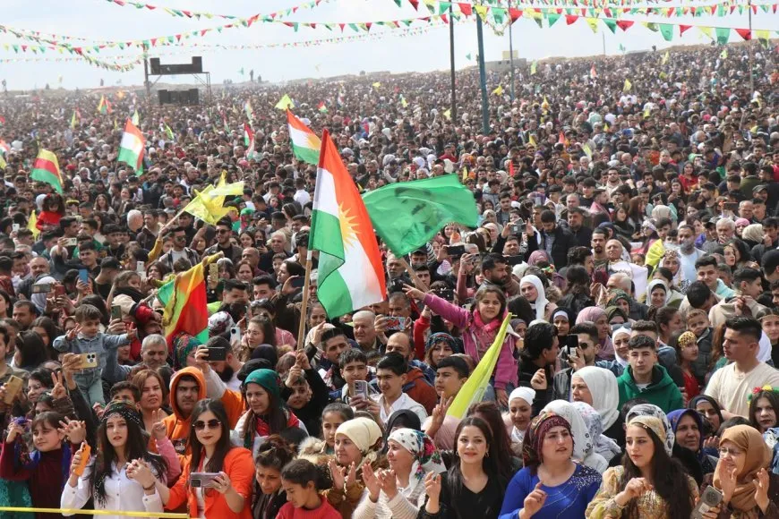 انتهاء فعاليات نوروز بالتأكيد على تصعيد المقاومة والنضال