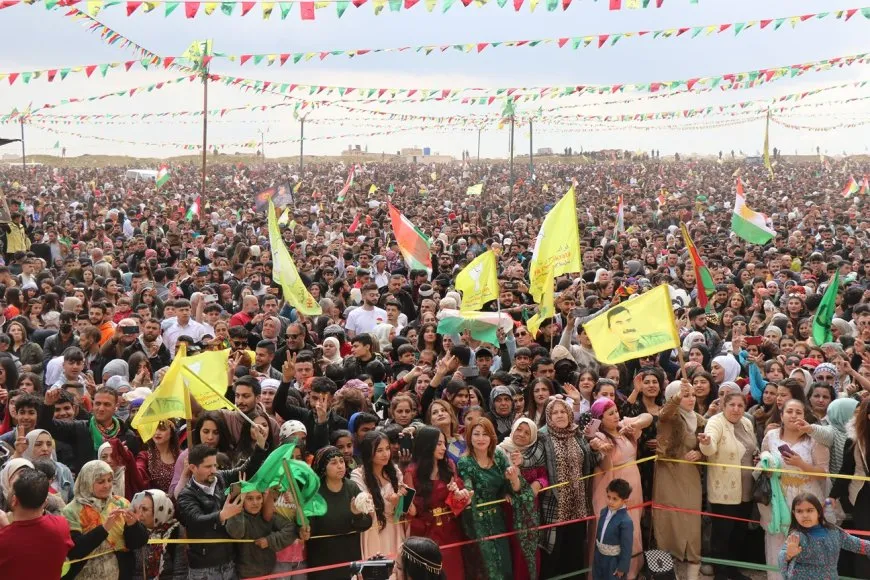 انتهاء فعاليات نوروز بالتأكيد على تصعيد المقاومة والنضال
