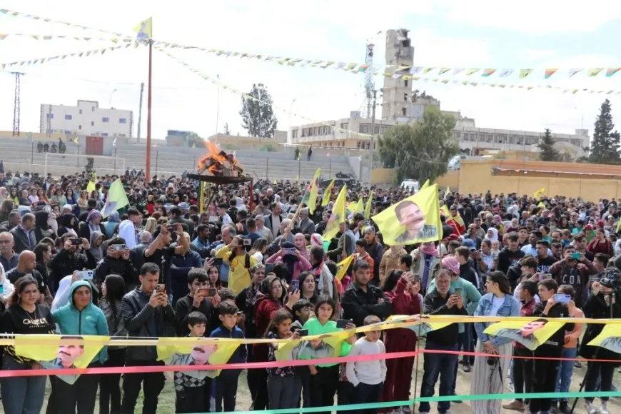 انتهاء فعاليات نوروز بالتأكيد على تصعيد المقاومة والنضال