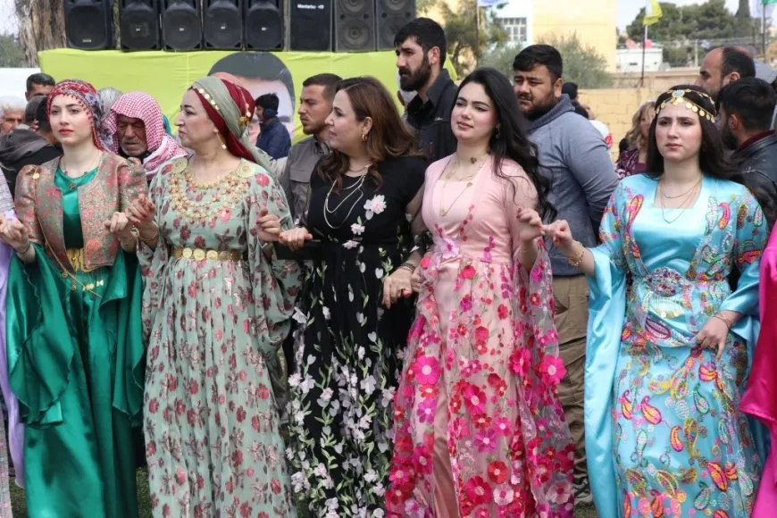 انتهاء فعاليات نوروز بالتأكيد على تصعيد المقاومة والنضال