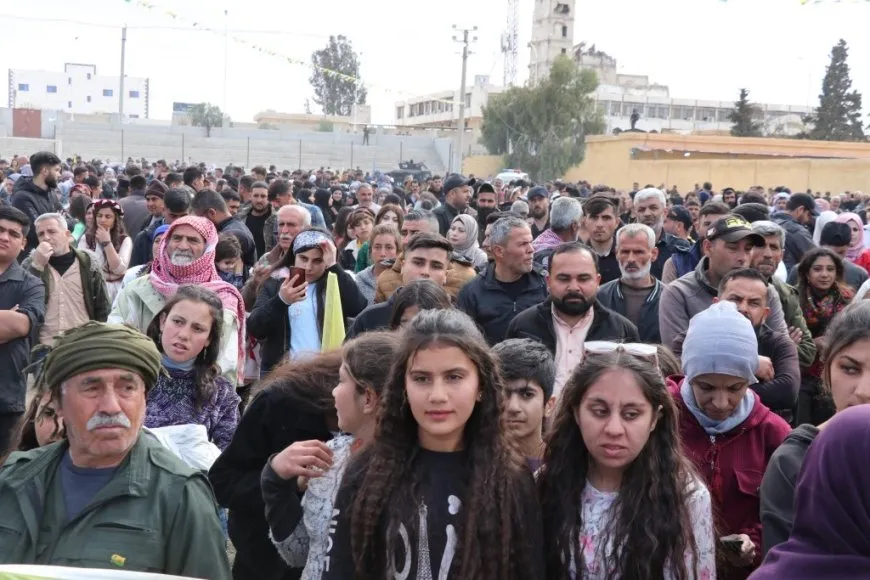 انتهاء فعاليات نوروز بالتأكيد على تصعيد المقاومة والنضال
