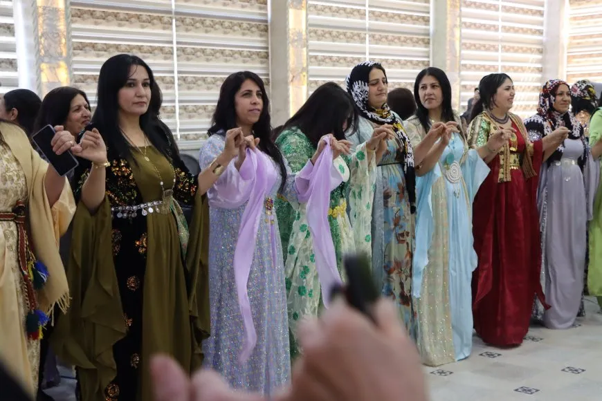 انطلاق أعمال الكونفرانس الأول للنساء الكرديات في روج آفا