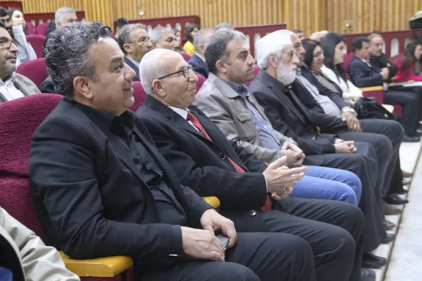 الهوية الكردية في "الإعلان الدستوري" محور ندوة حوارية في قامشلو