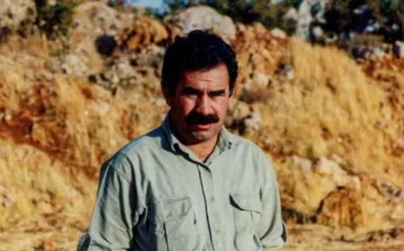 "إطلاق سراح القائد شرطٌ أساسي لإنجاح أي عملية السلام"