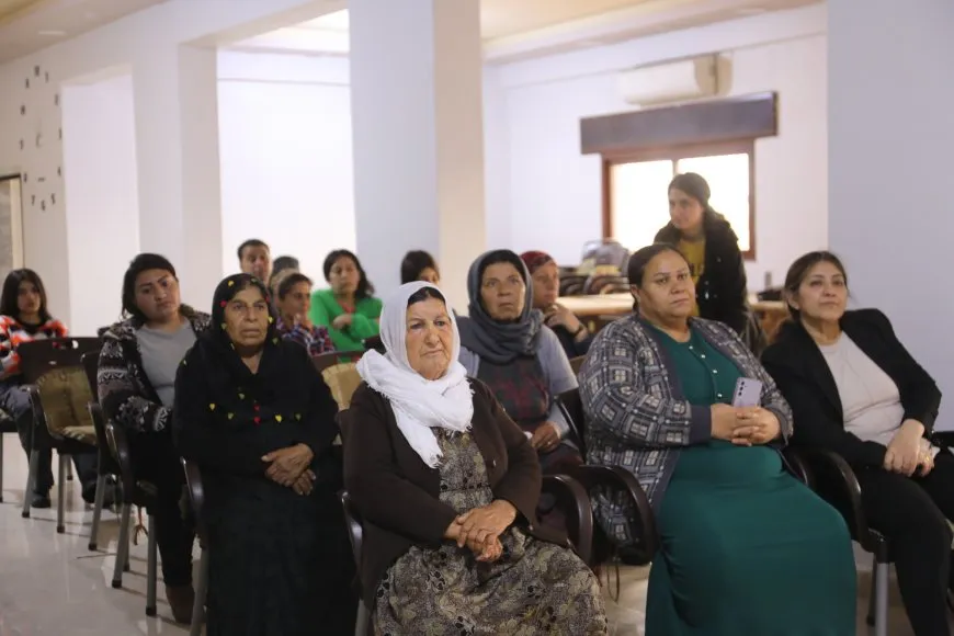 إيزيديو تربه سبيه يحتفلون بميلاد القائد عبد الله أوجلان