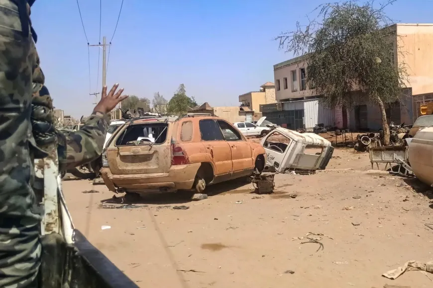 "الدعم السريع" يعلن إسقاط طائرة للجيش السوداني في دارفور