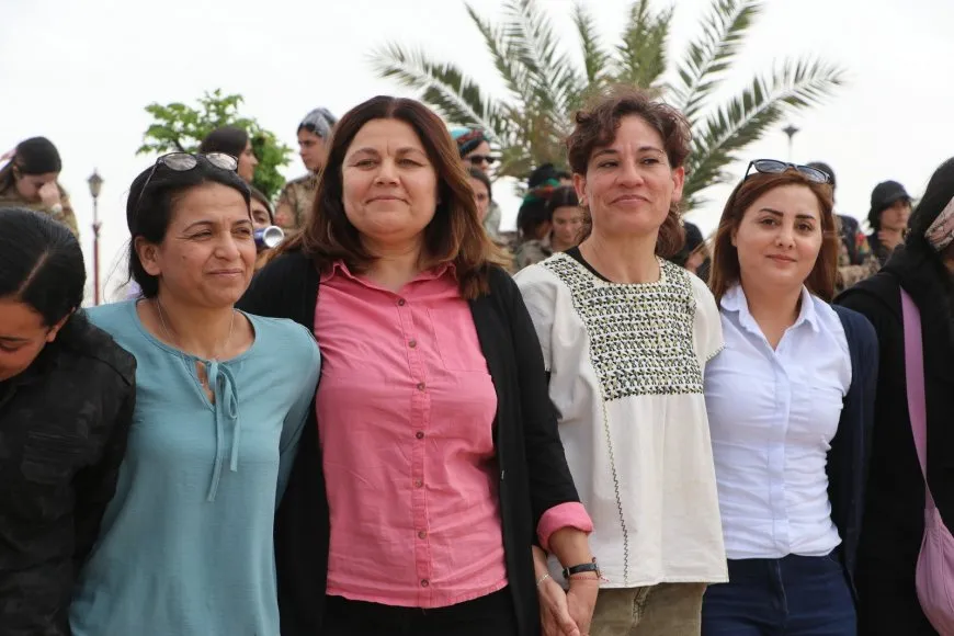 وحدات حماية المرأة تحتفل بالذكرى الثانية عشرة لتأسيسها