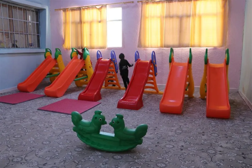 روضة وحضانة "هيفي".. بيئة تربوية لتنمية قدرات الأطفال في الحسكة
