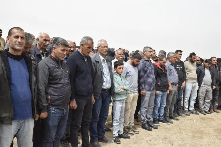 أهالي الدرباسية يقدمون واجب العزاء لذوي الشهيدين فرهاد ومظلوم