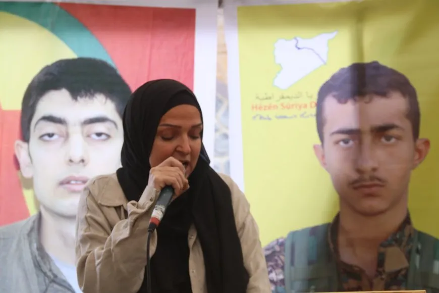 أهالي قامشلو يجددون العهد على مواصلة درب الشهداء