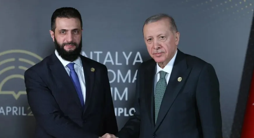 دون التطرق للنوايا الحقيقية.. فحوى بيان الخارجية التركية حول لقاء الشرع وأردوغان