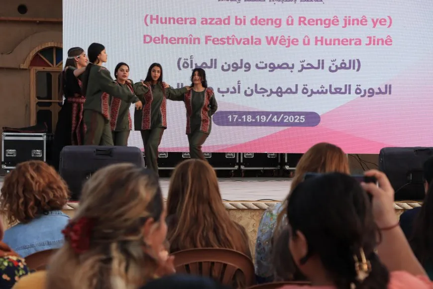 انطلاق مهرجان أدب وفن المرأة بمشاركة واسعة من فنانات المنطقة