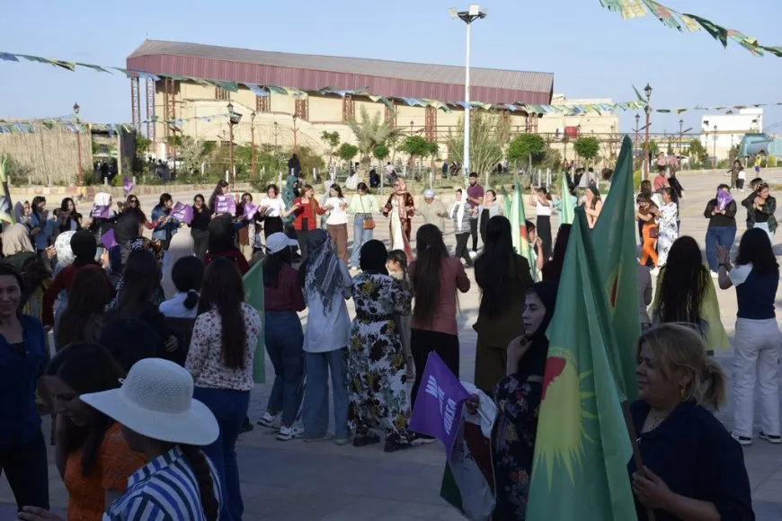 الحرية والمساواة في قلب احتفالات الذكرى الـ 20 لتأسيس منظومة المرأة الكردستانية