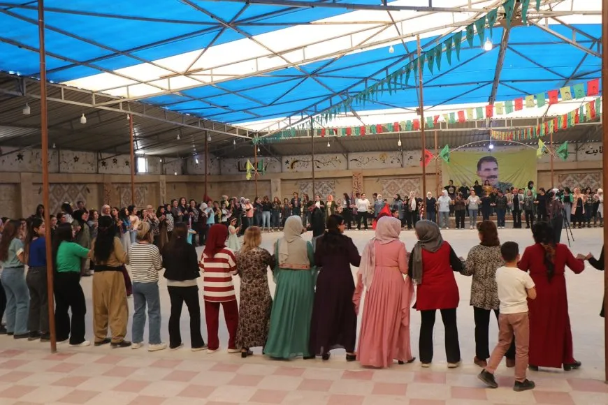 احتفال جماهيري لإحياء الذكرى 20 لتأسيس منظومة المرأة الكردستانية 