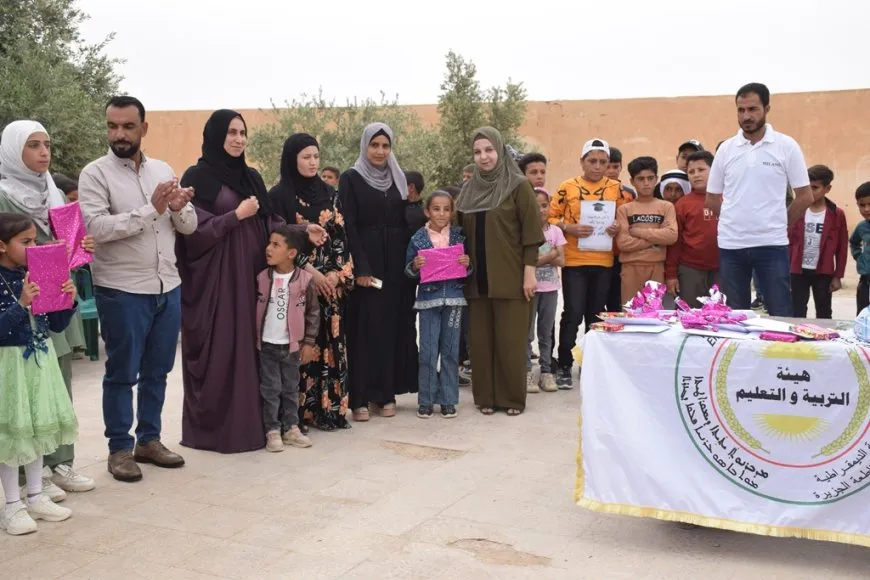المجمع التربوي في الشدادي يكرّم معلمين وطلبة متفوقين