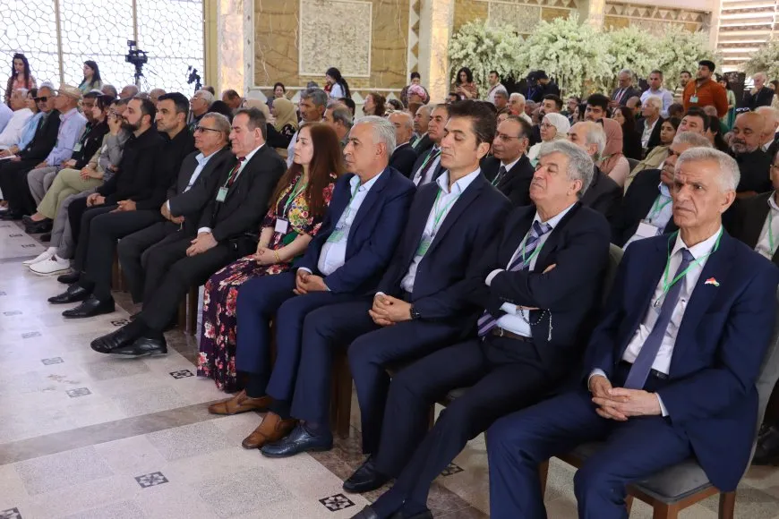انطلاق أعمال كونفرانس وحدة الصف والموقف الكردي في قامشلو