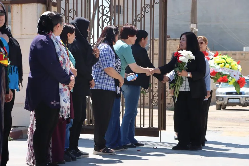المؤتمر القومي الكردستاني يناقش مع أحزاب سياسية أهمية كونفرانس الوحدة الكردية