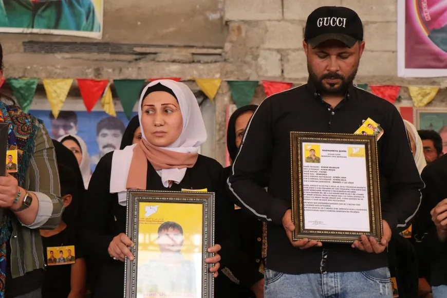 مراسم غيابية لثلاثة شهداء من قوات سوريا الديمقراطية في حلب