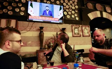 تصريحات مثيرة للسفير الأمريكي السابق حول الشرع تثير جدلاً واسعاً على المنصات