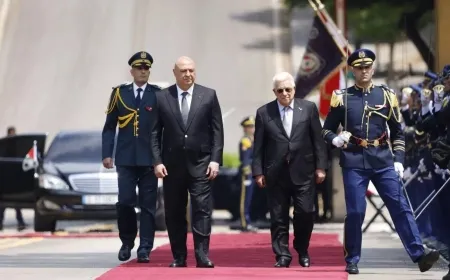 عون وعباس يتفقان على تشكيل لجنة مشتركة لتنظيم أوضاع المخيمات الفلسطينية في لبنان